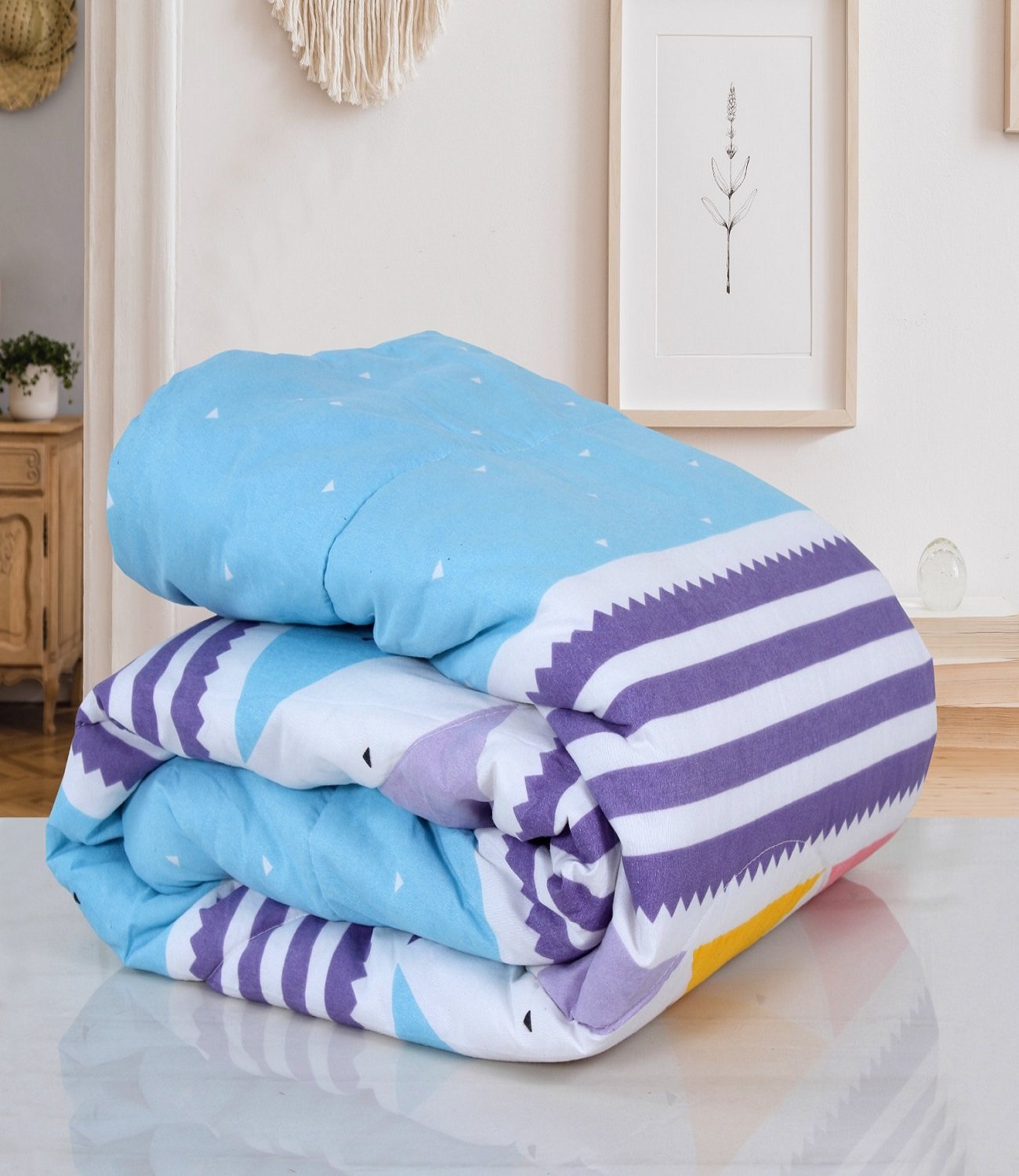 Premium Klotthe Blue Striped 210 TC Double Bed Comforter - Image 3